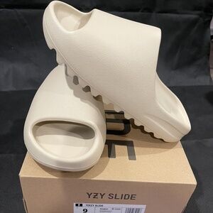 ADIDAS YEEZY SLIDE BONE